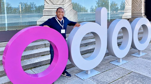 Comment la digitalisation avec odoo simplifie le suivi RH et la paie